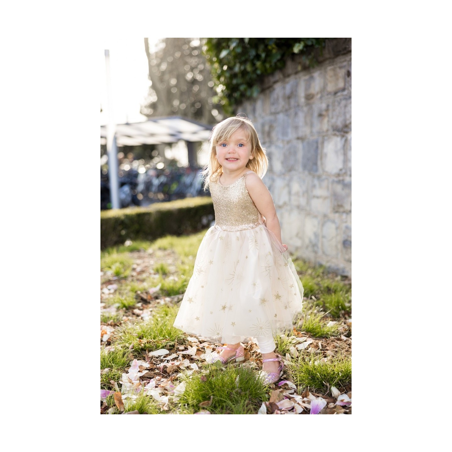 Vestido de Fiesta Dorado con Lentejuelas