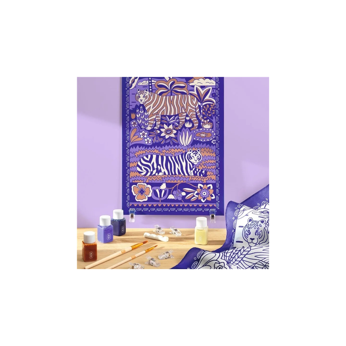 Atelier 10 Pintura en seda Tigres