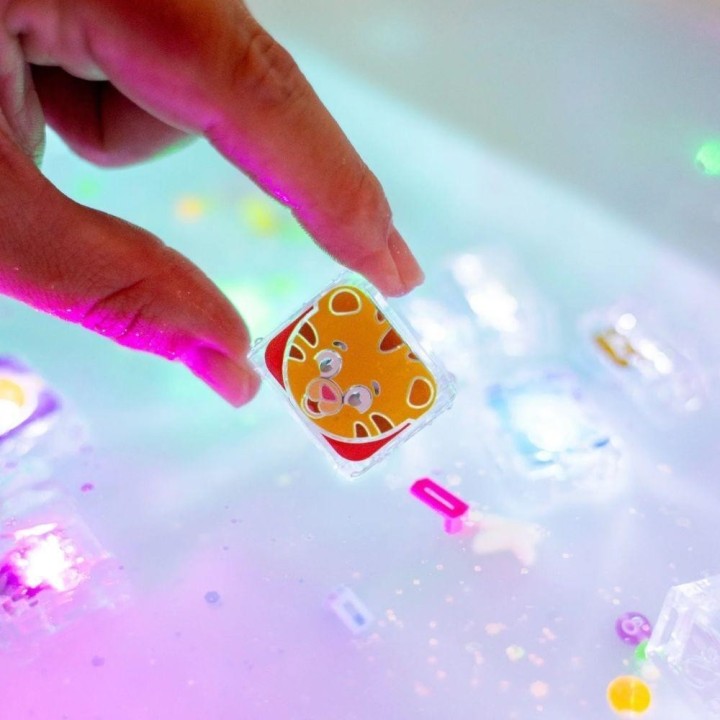 Set 6 cubos con luz Glo Pals Edición Limitada - Daniel Tiger
