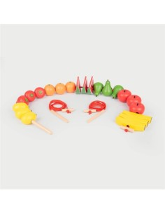 Frutas de madera para enhebrar