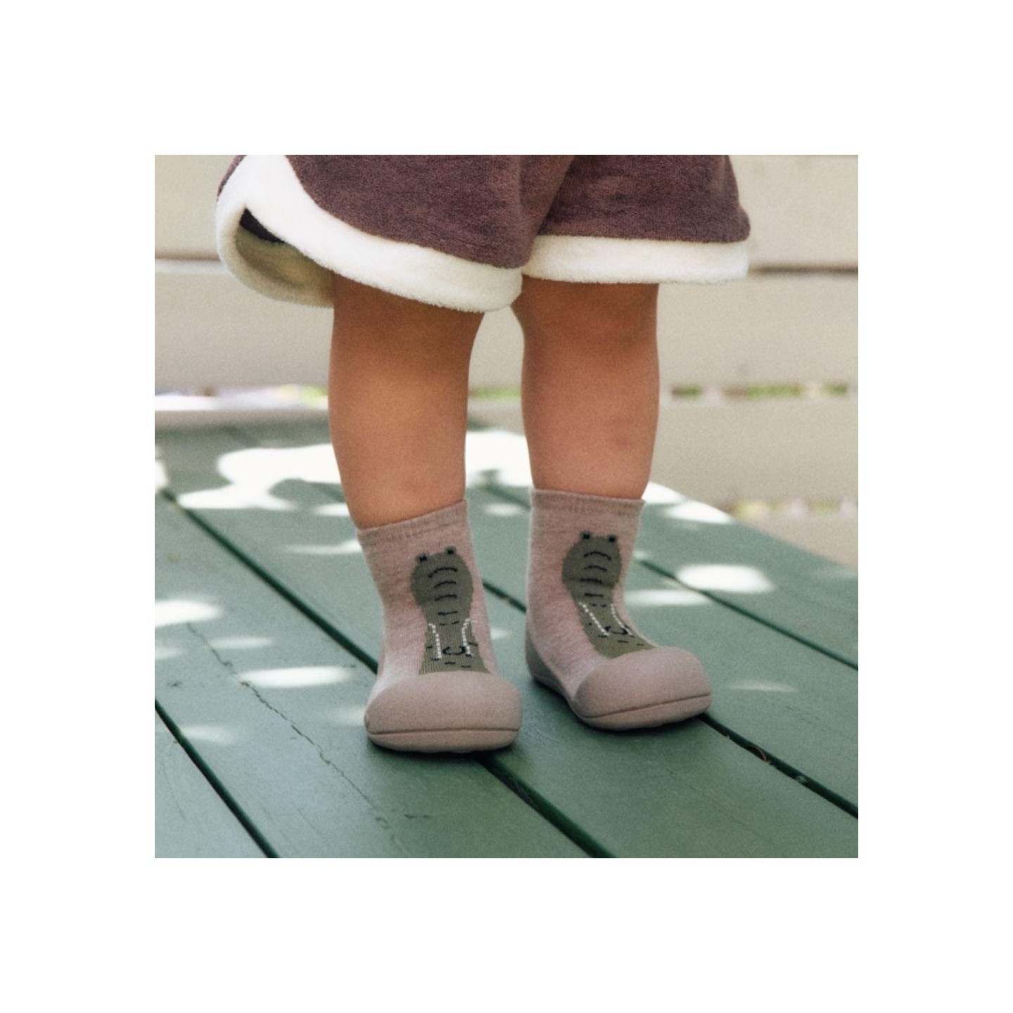 Attipas Cocodrilo Beige