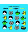 Niña Gato Agua Pato