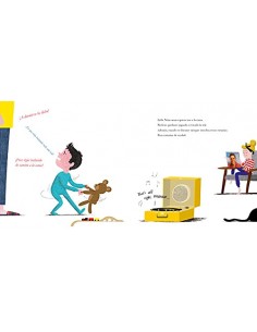 Little niño descubre a Elvis 2