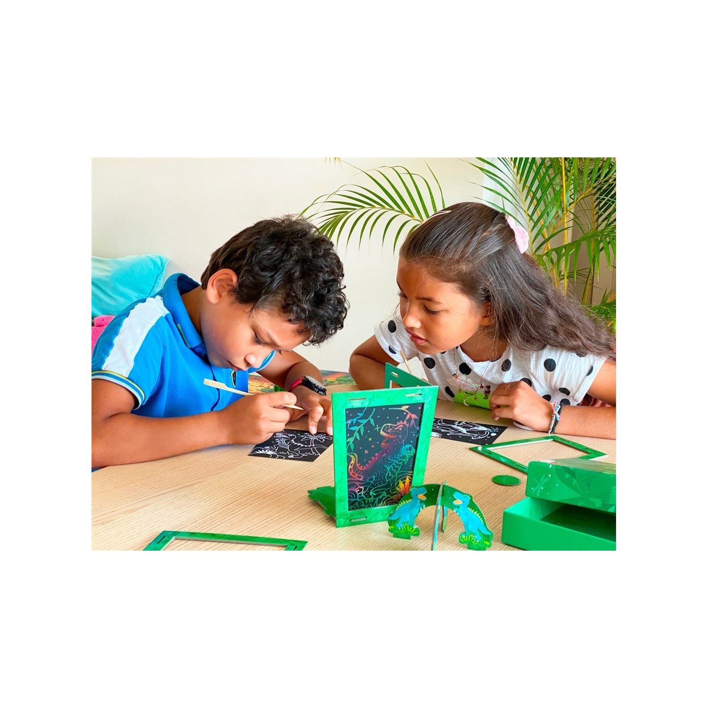 Set Crea un Farol de Dinos