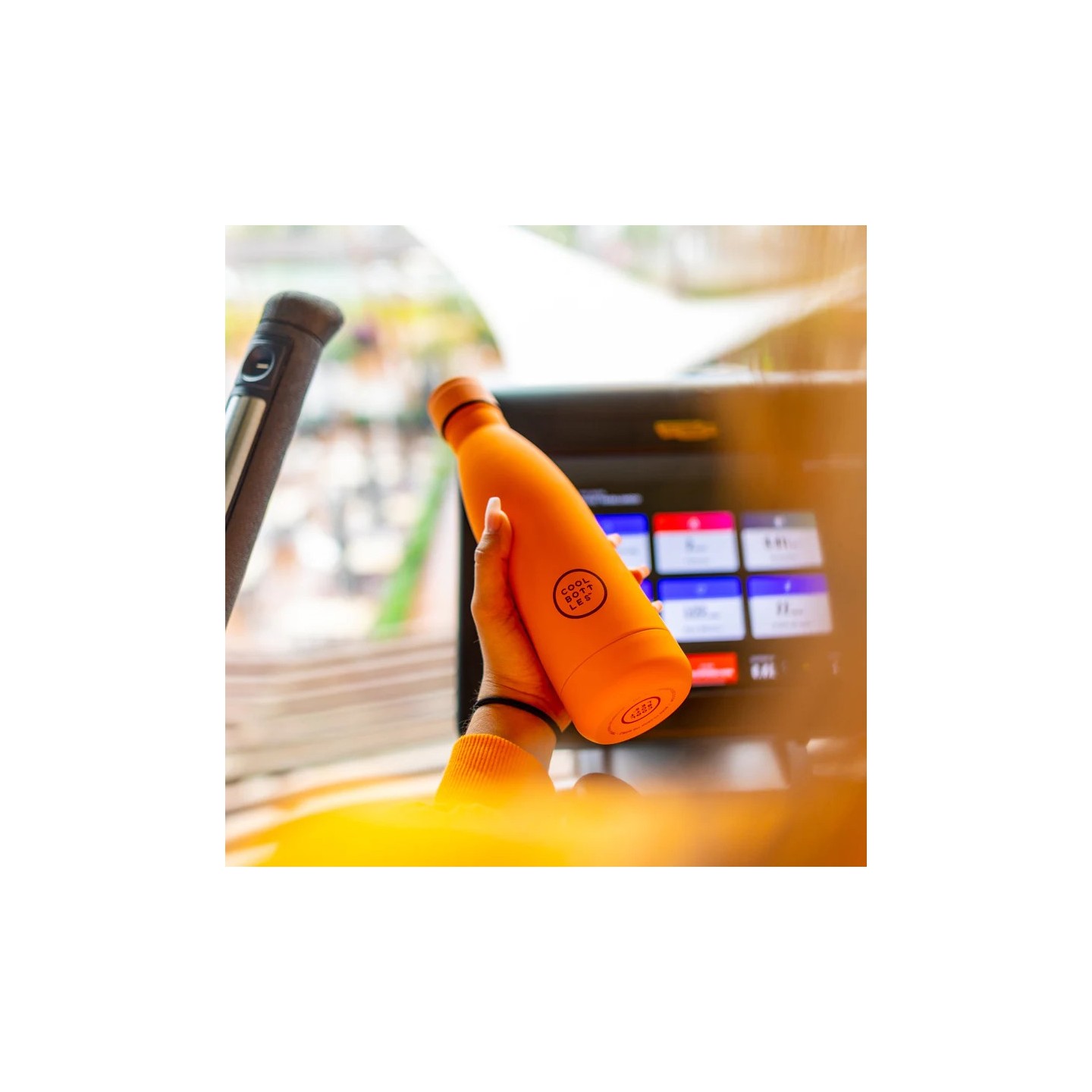 The Bottle - Vivid Orange 750ml