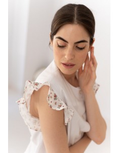 Bata Maestra Flor de Loto Blanca 2