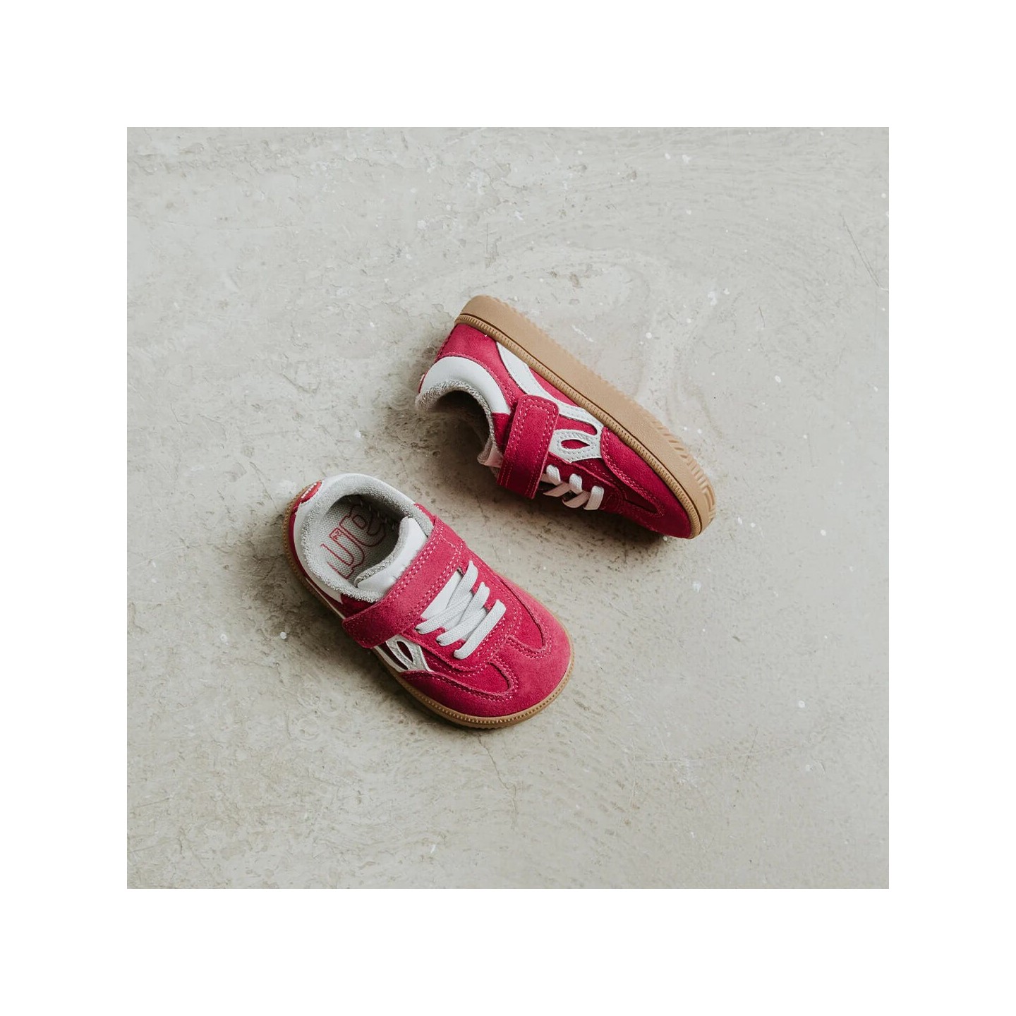 Lejan One Niños Rosa