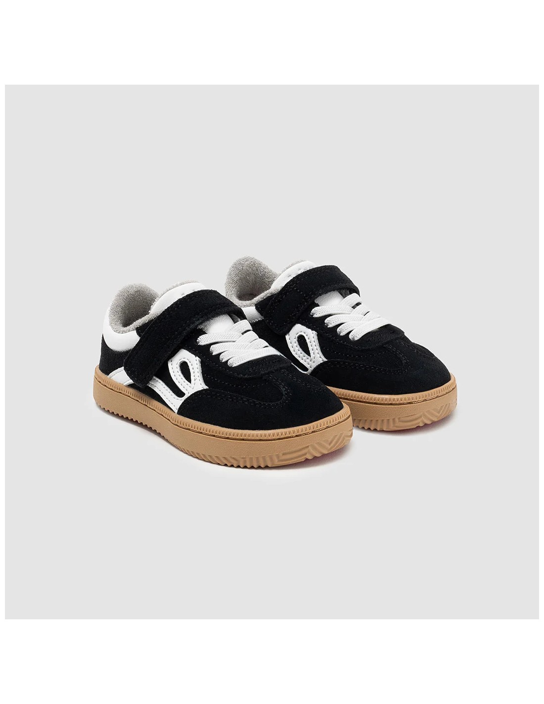 Lejan One Niños Negras