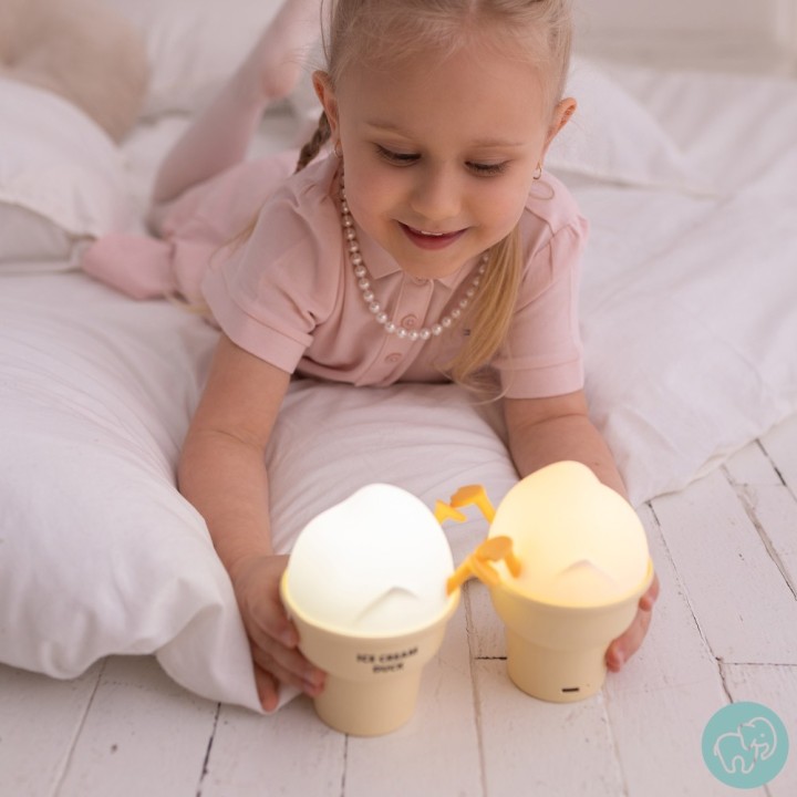 Lámpara de Noche Quitamiedos LED Helado Patito