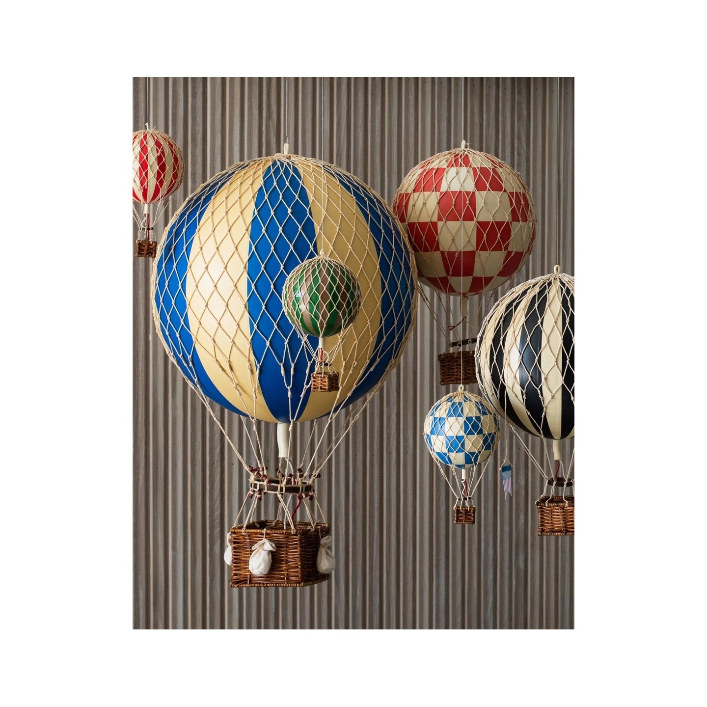Globo Aerostático Colgante 30 cm - Naranja y Marfil